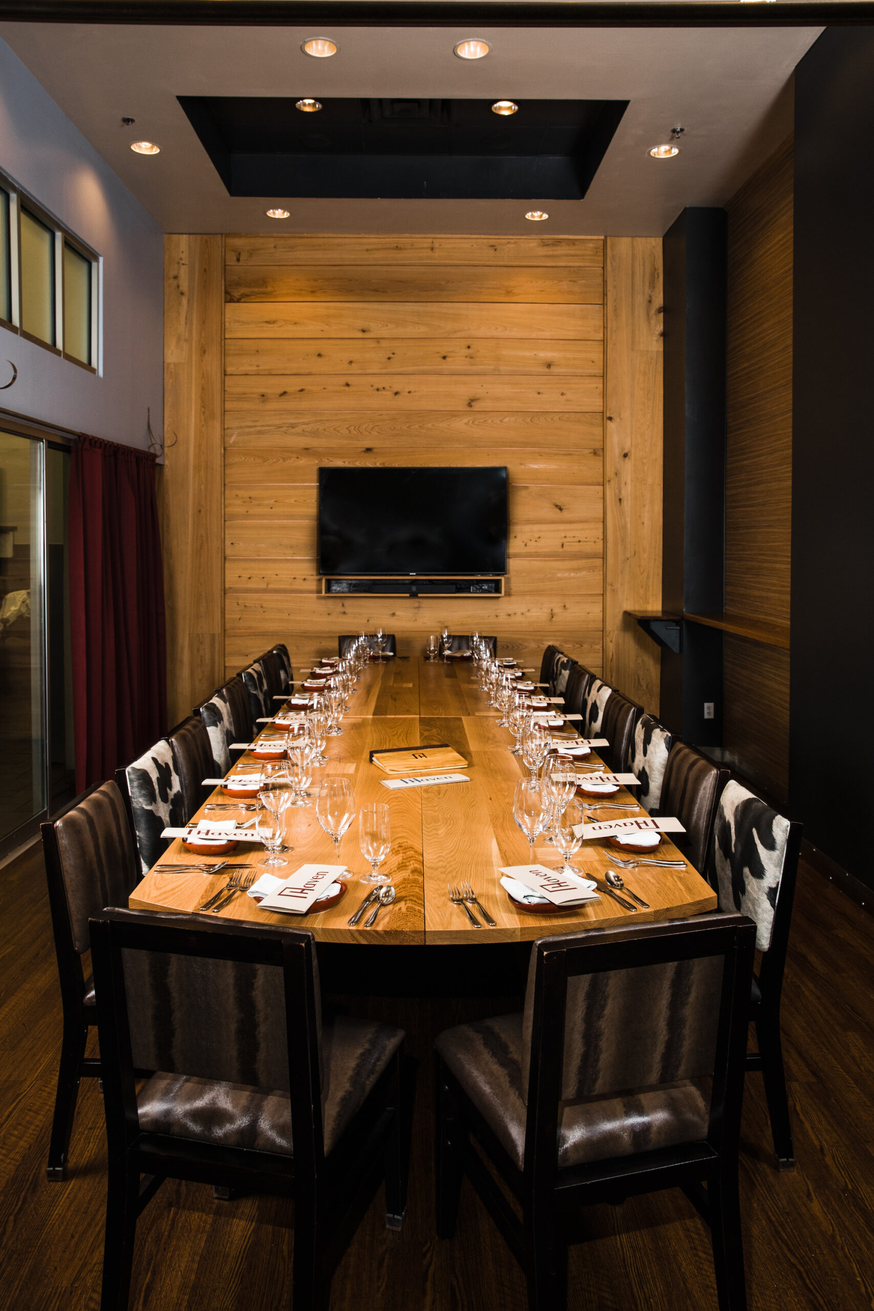 restaurants with private dining rooms